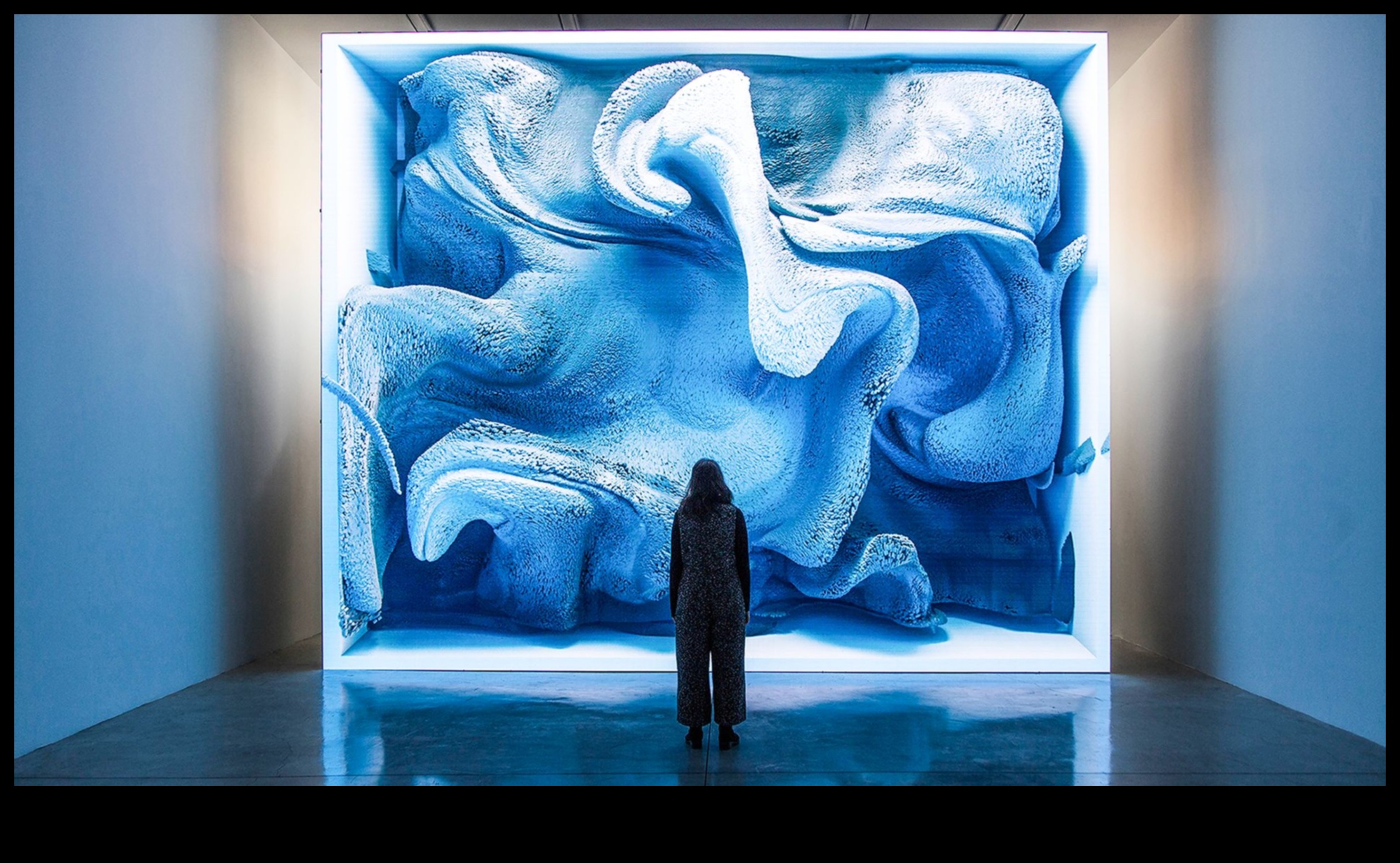 Dialoguri digitale Cum tehnologia transformă arta modernă 5 Dialoguri digitale: impactul tehnologiei asupra artei moderne