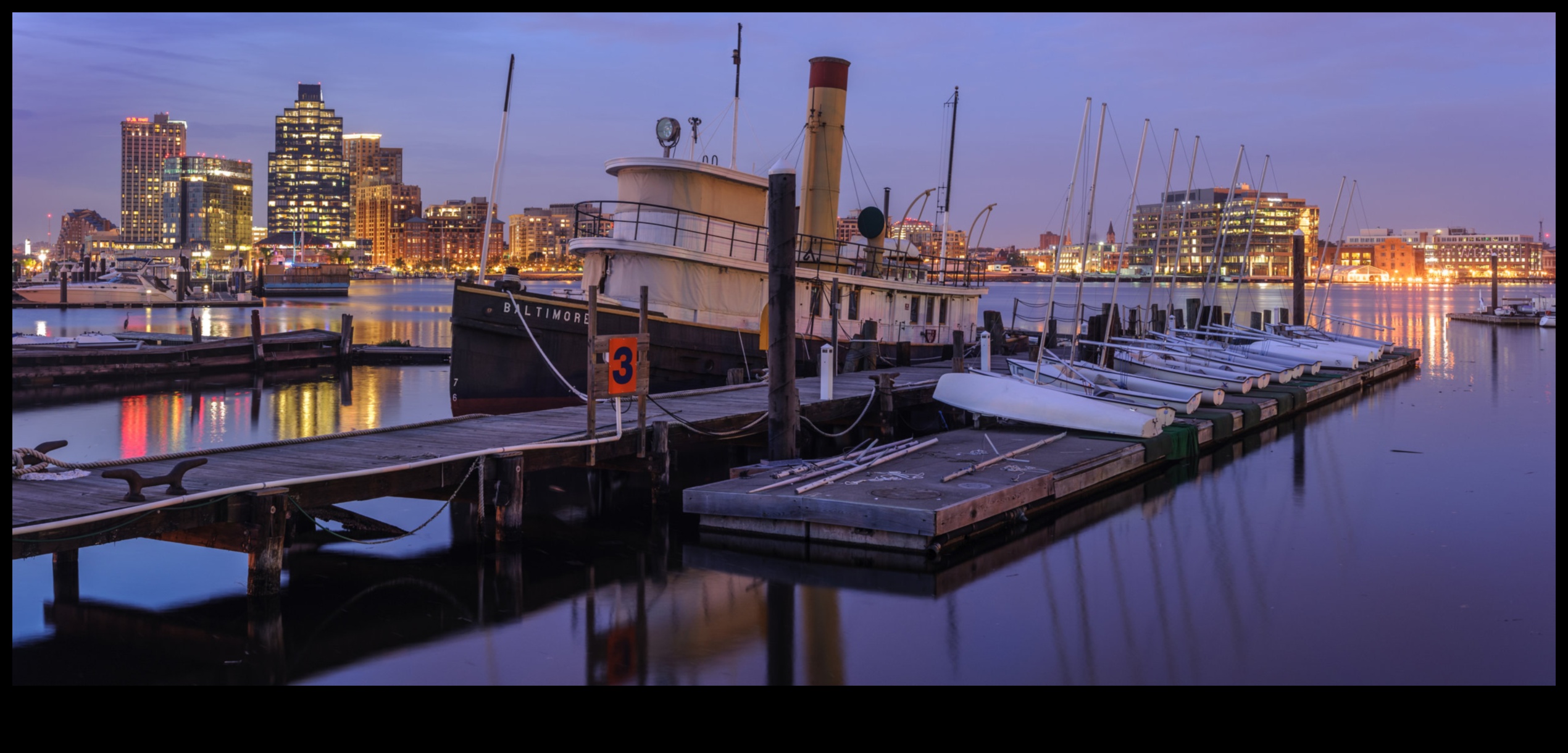 Twilight Cityscapes Un eseu foto 2 Twilight in the Metropolis: Cityscapes After Dark