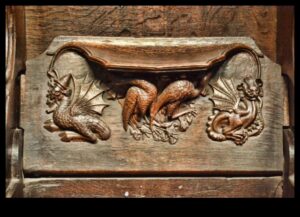 Majestic Misericords: Scaune sculptate în tarabele corului gotic